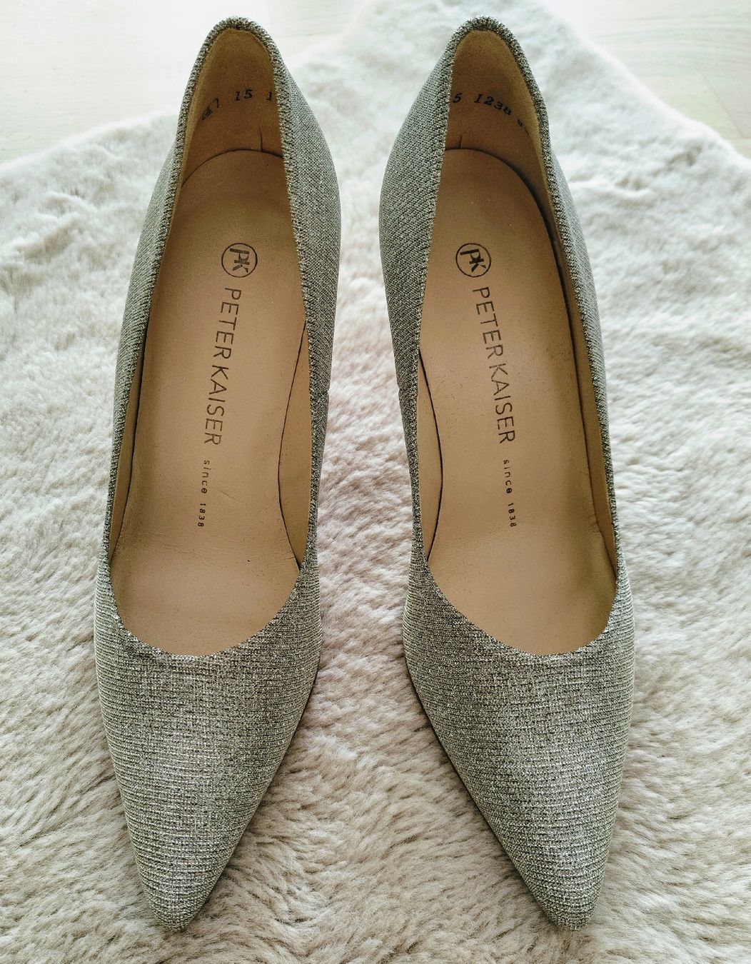 Kaiser Scarpe da donna: Peter Kaiser Glitzer Pumps Gr. 37 Silber – Nuovo (secondo la descrizione) da Glattbrugg venduto da Ata-M 1