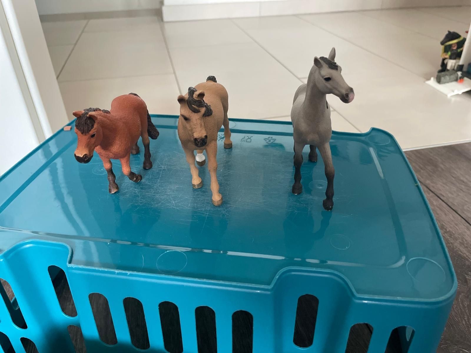 Schleich Giocattoli: Schleich Ponys – Usato da Montagny-la-Ville venduto da acou 2