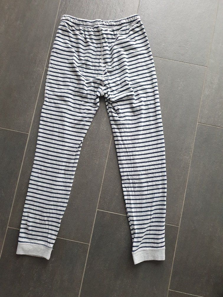 Pigiama & Simili: Pjamahose Gr. 150 gestreift – Usato da Oberegg venduto da Roberto24 1