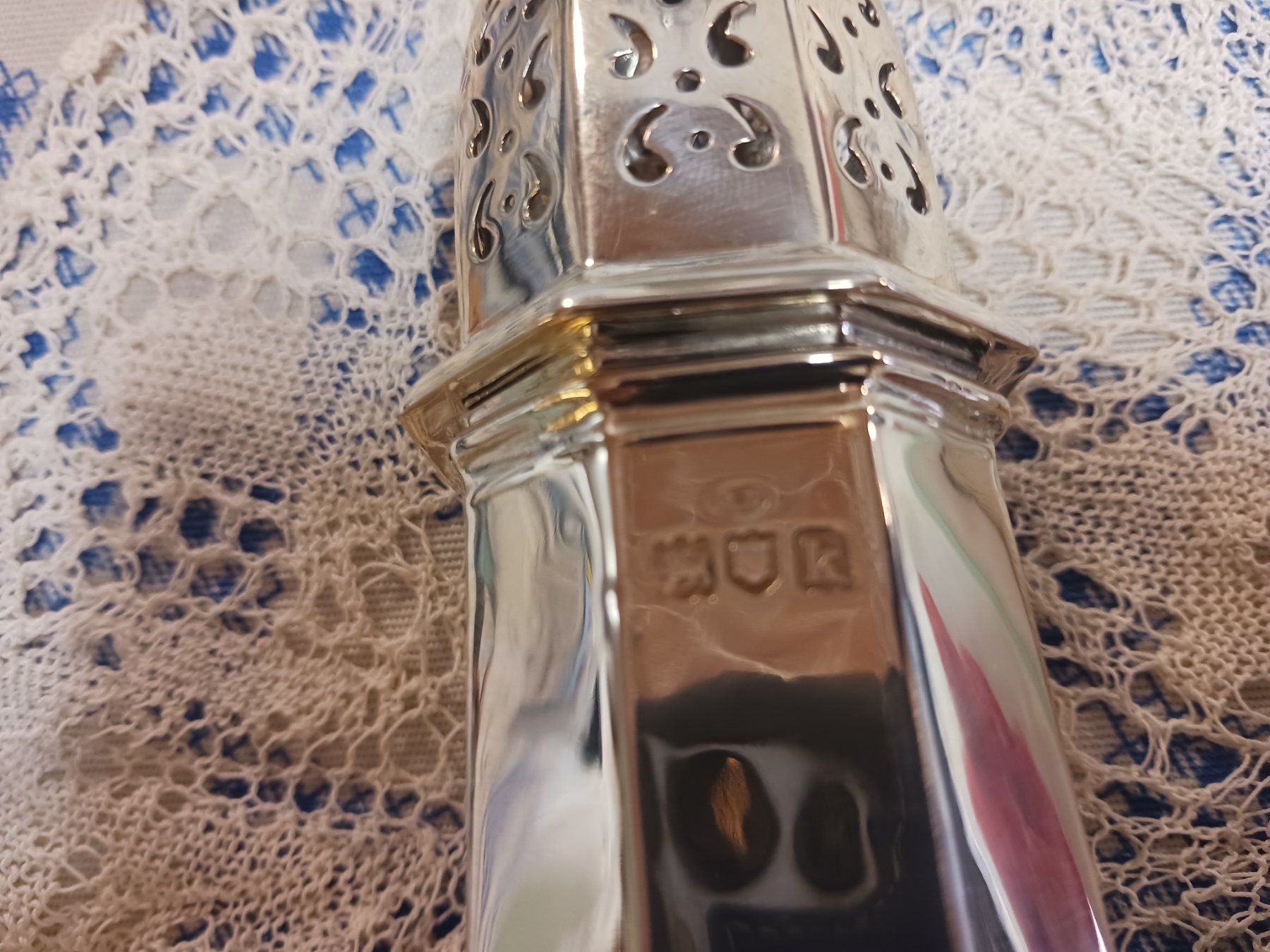 Zuccheriere: Soupoudreuse en argent sterling – Usato da Neuchâtel venduto da sof_glm6 1