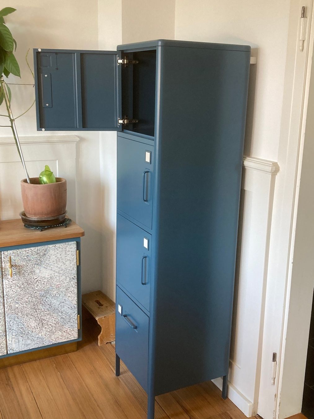 Ikea Schränke: Stahlschrank – Gebraucht aus Neunkirch von Naviagtor 9