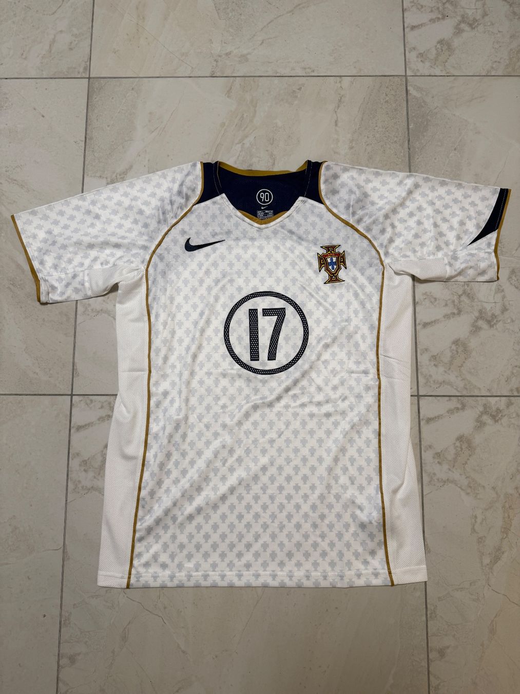 Canottiere & Pantaloni: Portugal C. Ronaldo Trikot – Nuovo (secondo la descrizione) da Bronschhofen venduto da leo_99hp