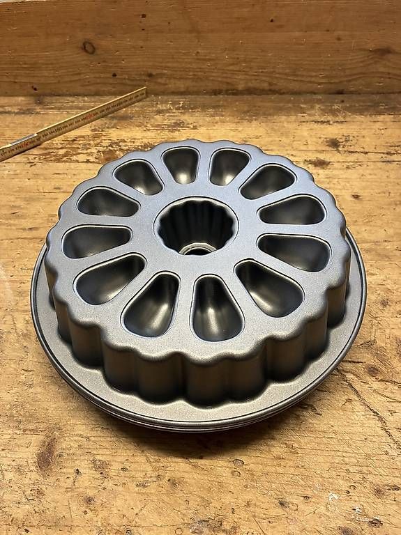 Backformen: Kuchenform doppelt  – Gebraucht aus Knutwil von Momon