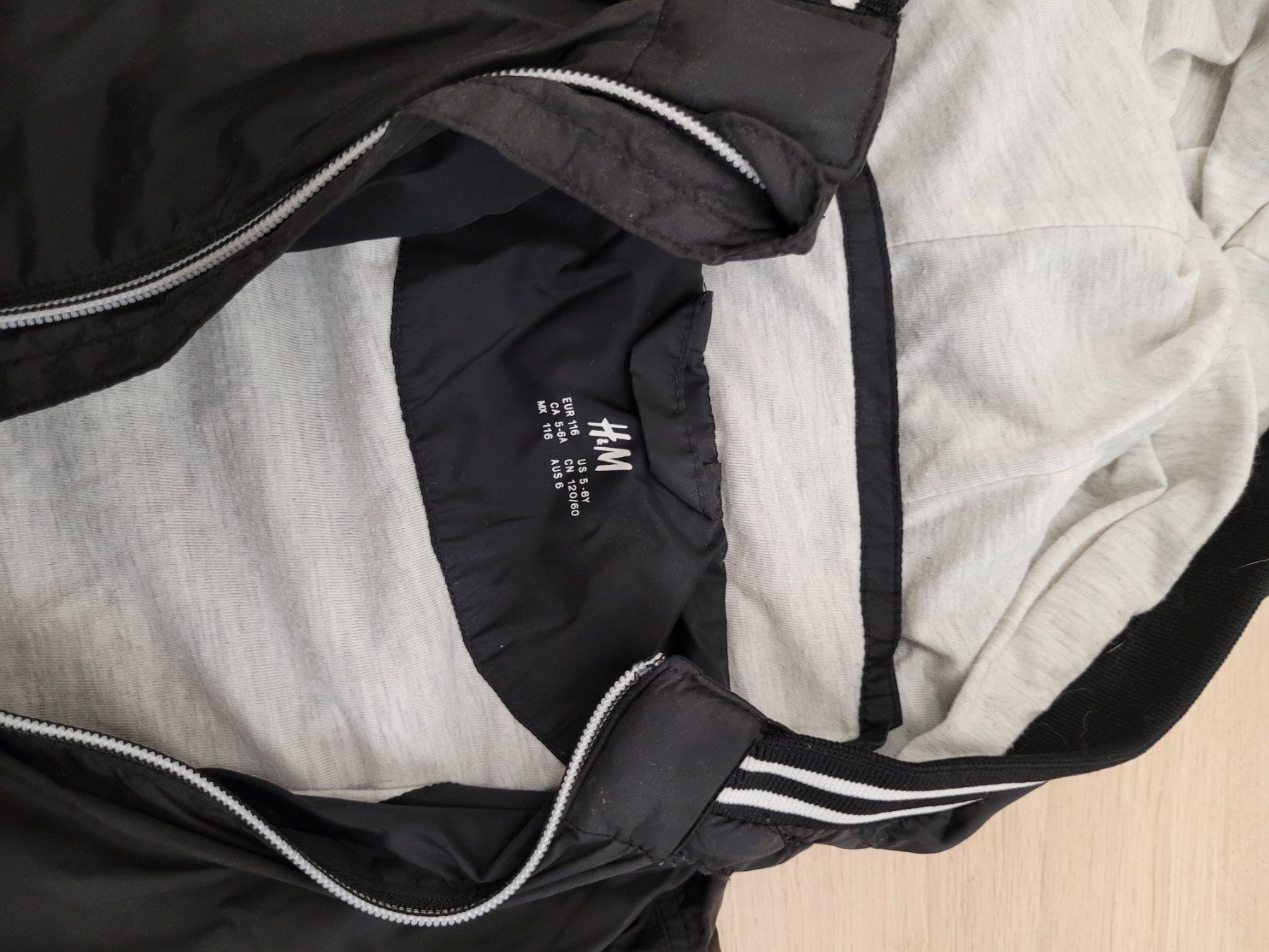Giacche & Cappotti: Übergangsjacke Grösse 116 – Usato da Lupsingen venduto da sta_wgg5 2