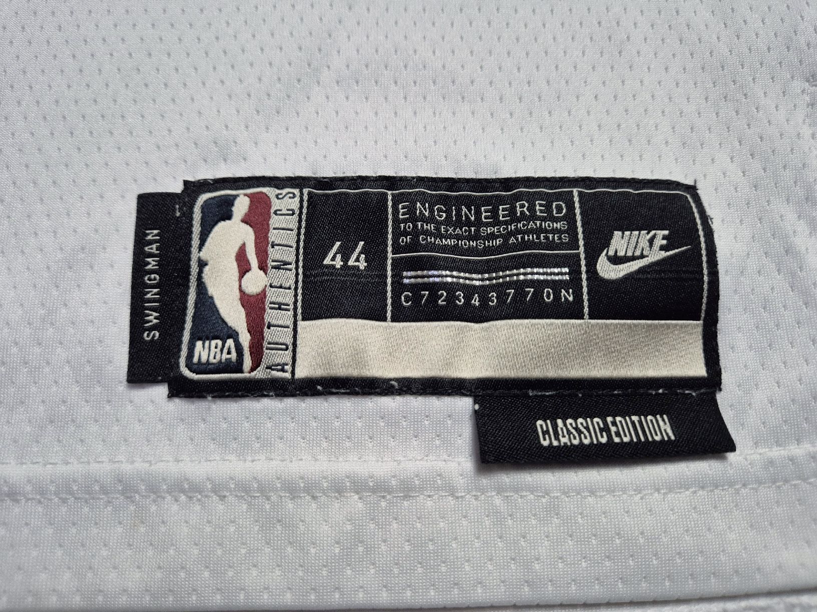Nike Canottiere & Pantaloni: Nike LeBron James Lakers Trikot – Usato da St. Gallen venduto da CaliSunshine 2