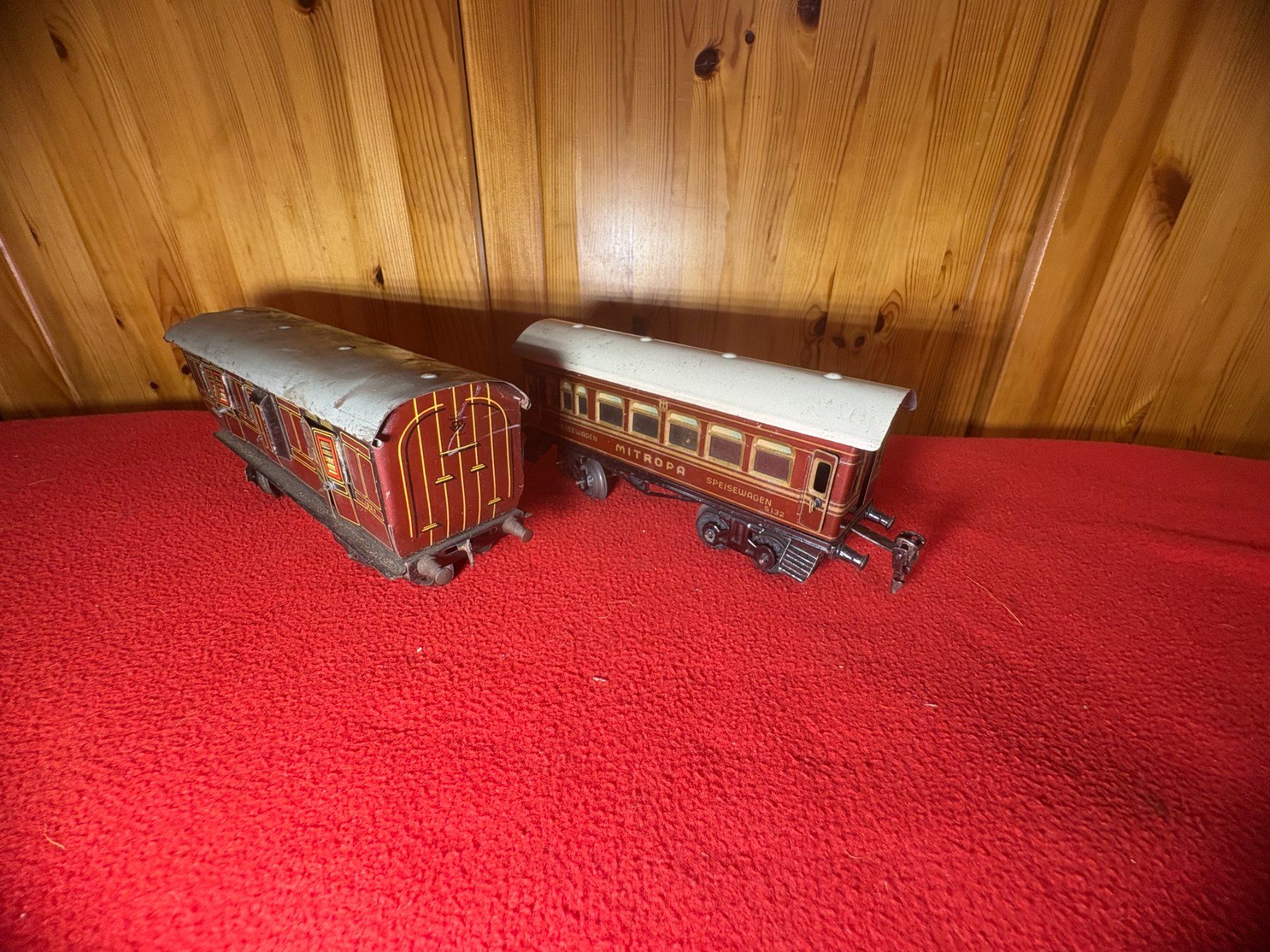 Bing Modelleisenbahnen: Bing 2x Personenwagen – Gebraucht aus Hombrechtikon von mch_8tkf 3