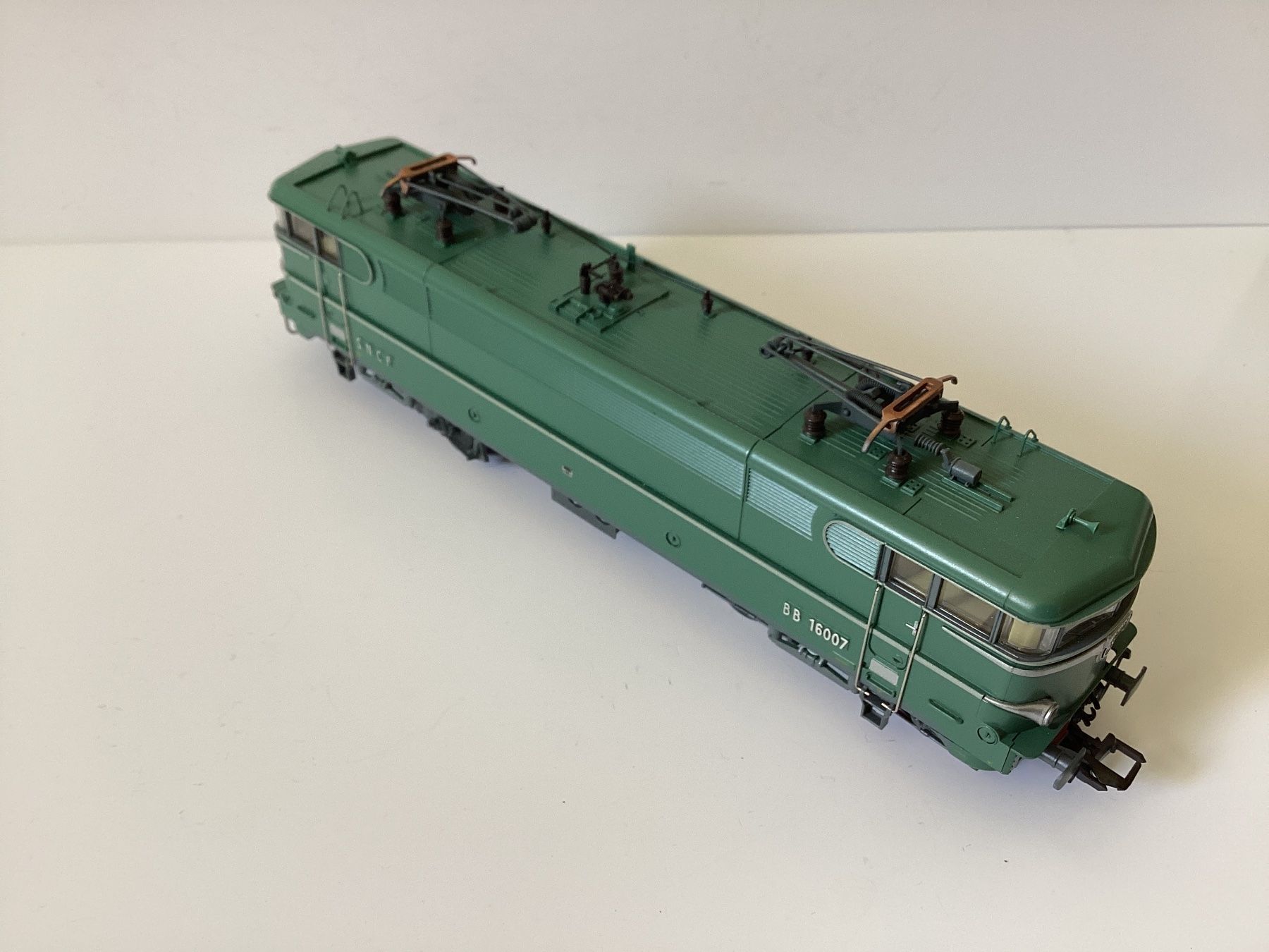 Roco Modelleisenbahnen: Roco 43568 SNCF BB 16007 H0 1:87 – Gebraucht aus Effretikon von simtek_de 1