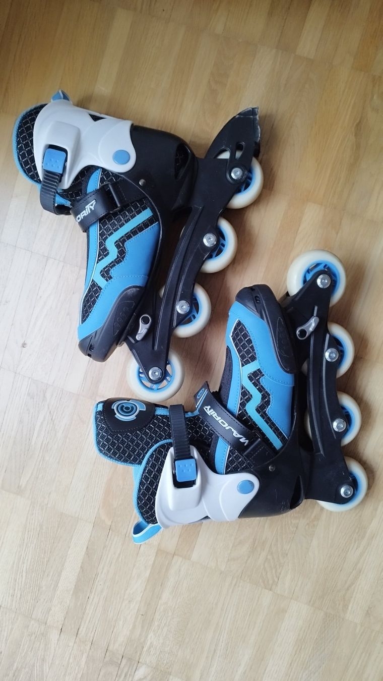Pattini in linea & Pattini a rotelle: Patins Majority 35-38 – Usato da Yvonand venduto da Arnaud_Gifts 1