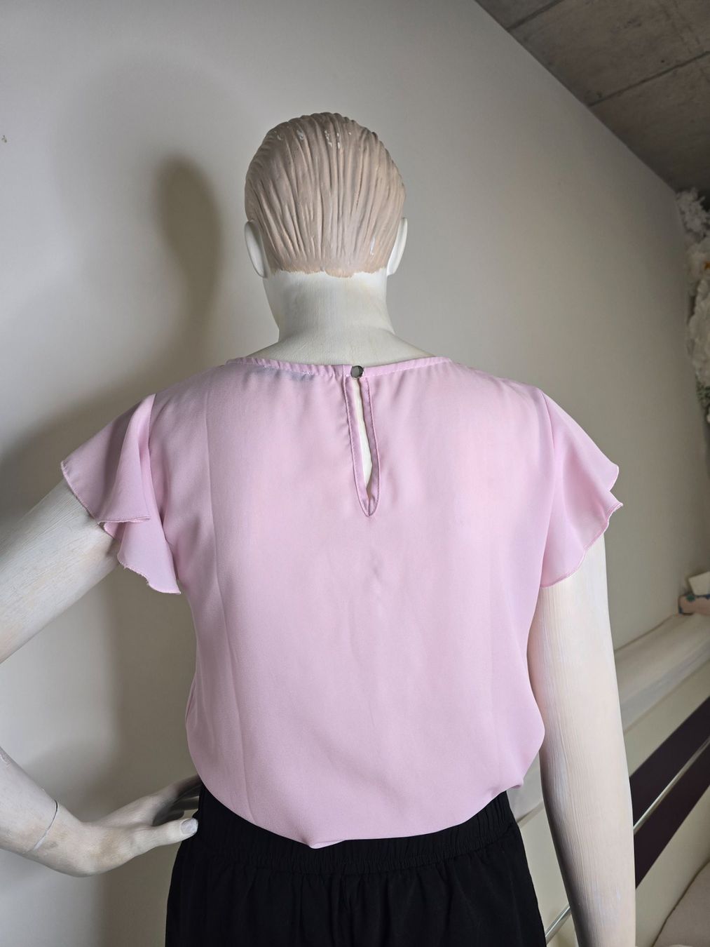 Blusen: Damen Bluse Nuna Lie wie neu – Gebraucht aus Heerbrugg von Lulu022020 2