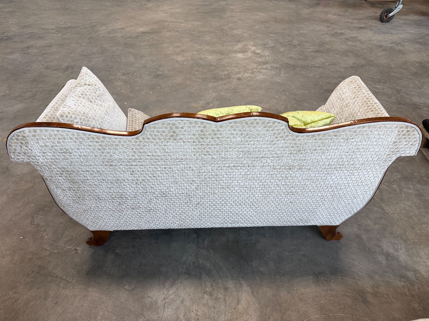 Sofas: Antikes Sofa Holz beige – D'occasion à Eschenz par stierzel74 2