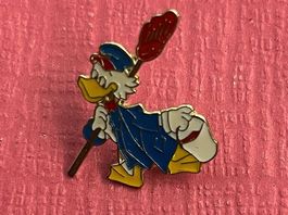 Comic Pin