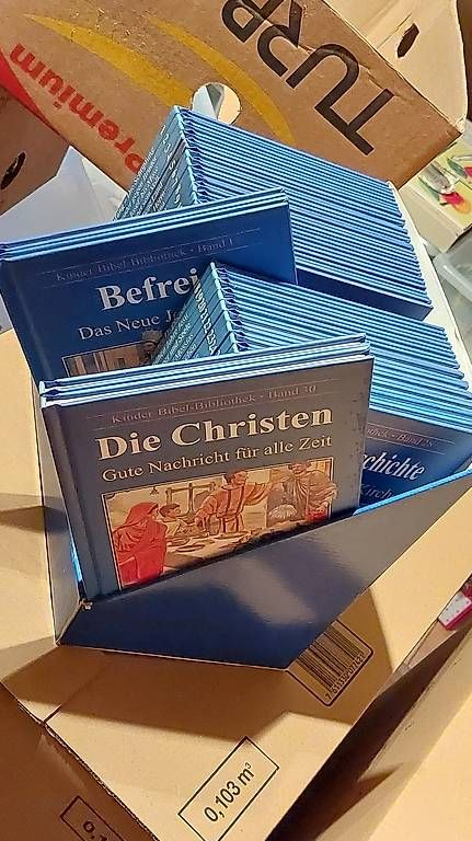 Libri: Kinderbibel Bilderbücher in 30 Bänden – Usato da Seedorf BE venduto da Frinlin