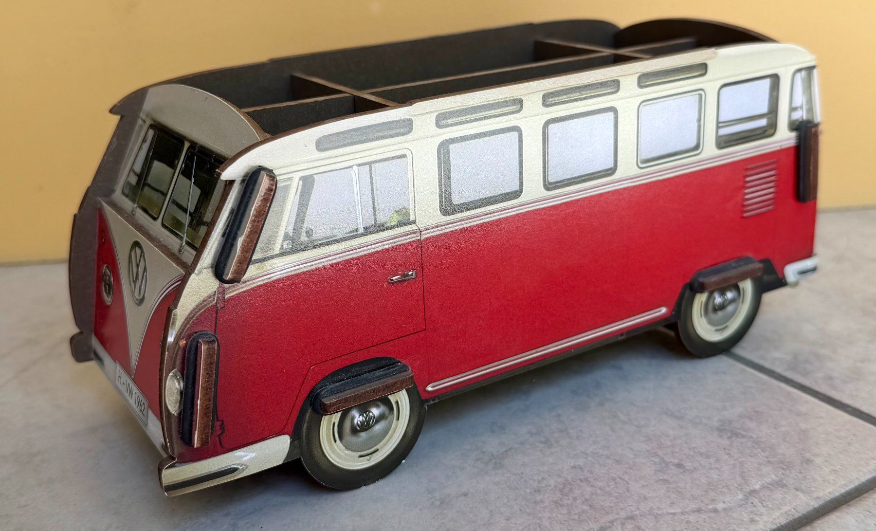 Altro in Scrittura & Disegno: Die VW-T1-Stiftebox – Nuovo (secondo la descrizione) da Steffisburg venduto da Petroselium