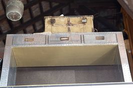 Sideboard Alu fein verschraubt Anrichte Schubladen Flugzeug