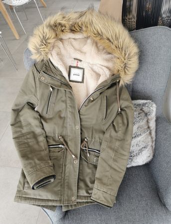 Manteau / veste verte militaire taille 36