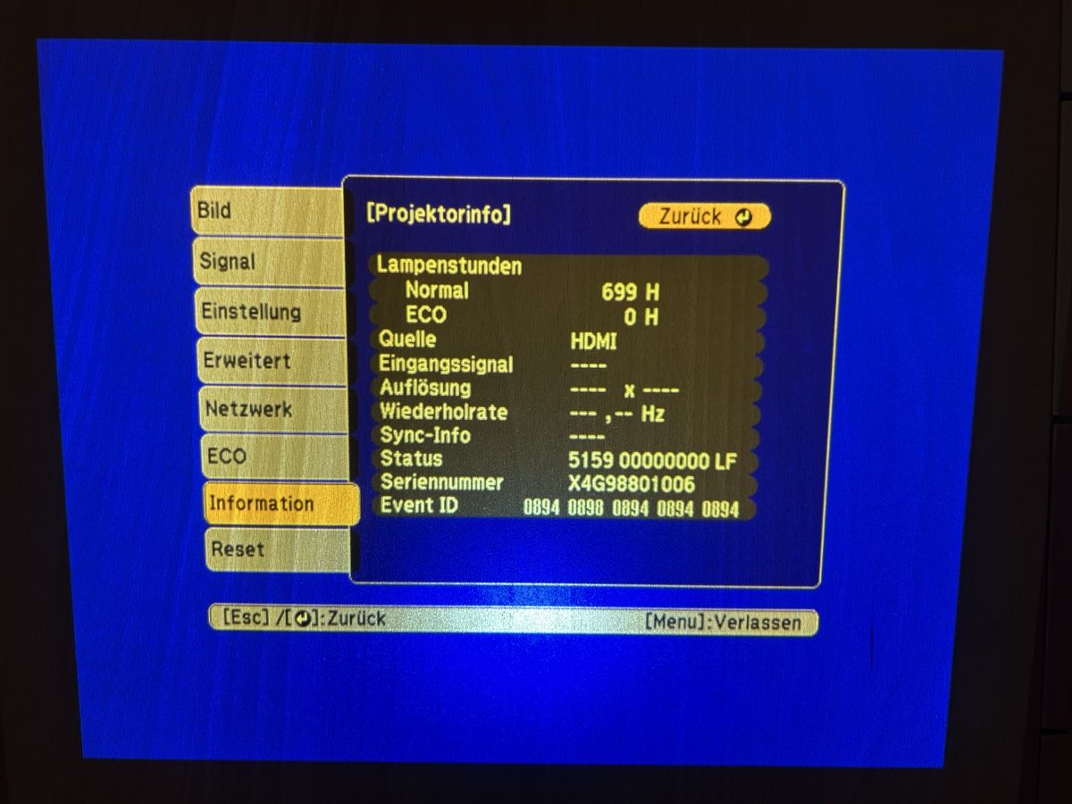 Epson Proiettori: Beamer EPSON EB- S05 – Usato da Biel/Bienne venduto da DonCorleone77 2