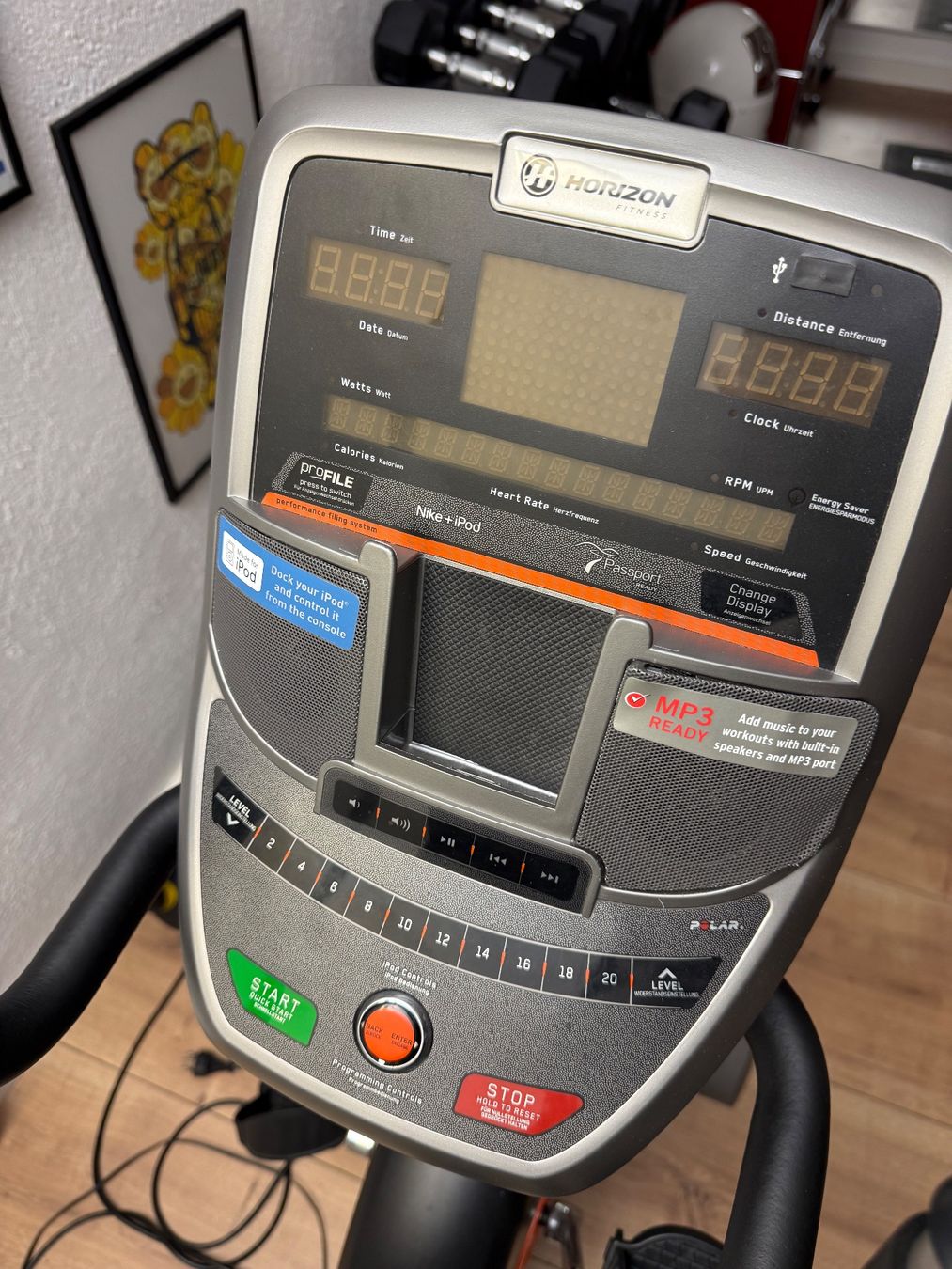 Hometrainer: Horizon R4000 Liegeergometer – Usato da ZÜRICH venduto da Soraone1 1