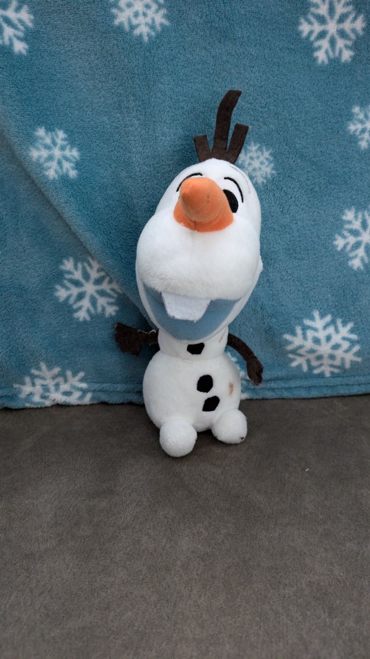 Disney Giocattoli: Disney - Frozen - Olaf Plüschtier – Usato da Staufen venduto da Fleby84 1