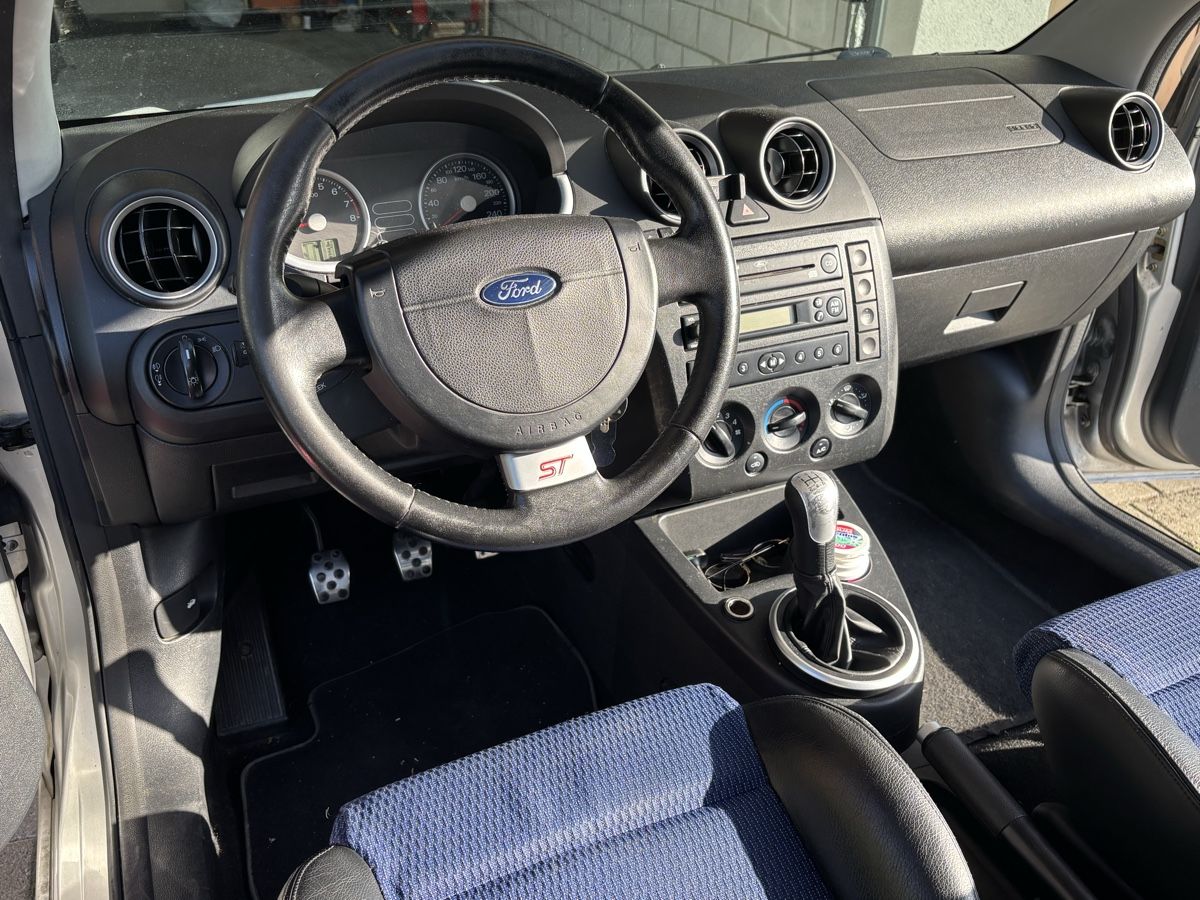 Ford Automobili: Ford Fiesta 2.0 ST 150 – Usato da Mühledorf BE venduto da ben_6sy2 3