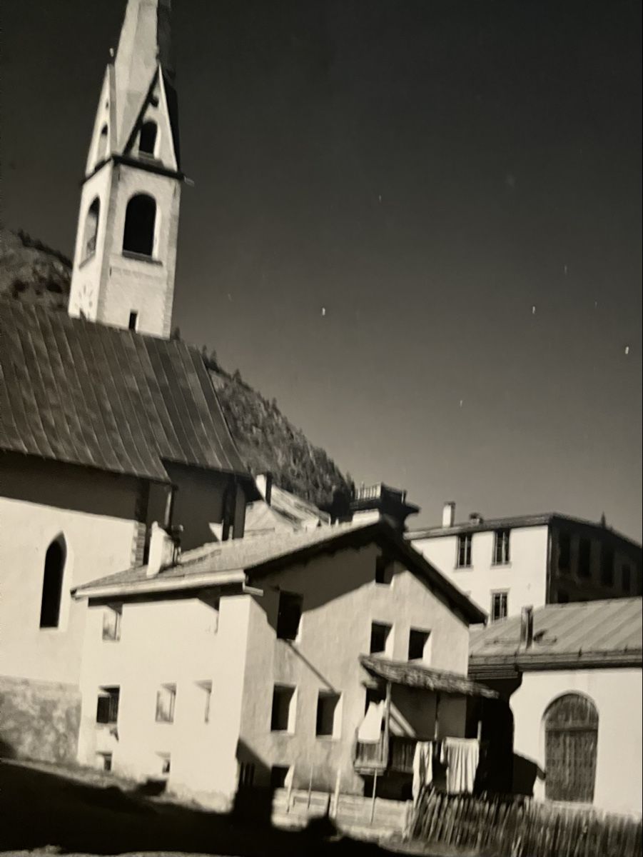 Cartoline postali: Alte Ansichtskarten Dorf Kirche Scanfs – Usato da Bauma venduto da Baumer71 3