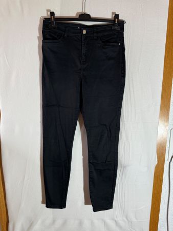Schwarze Hose von Orsay Gr. 38