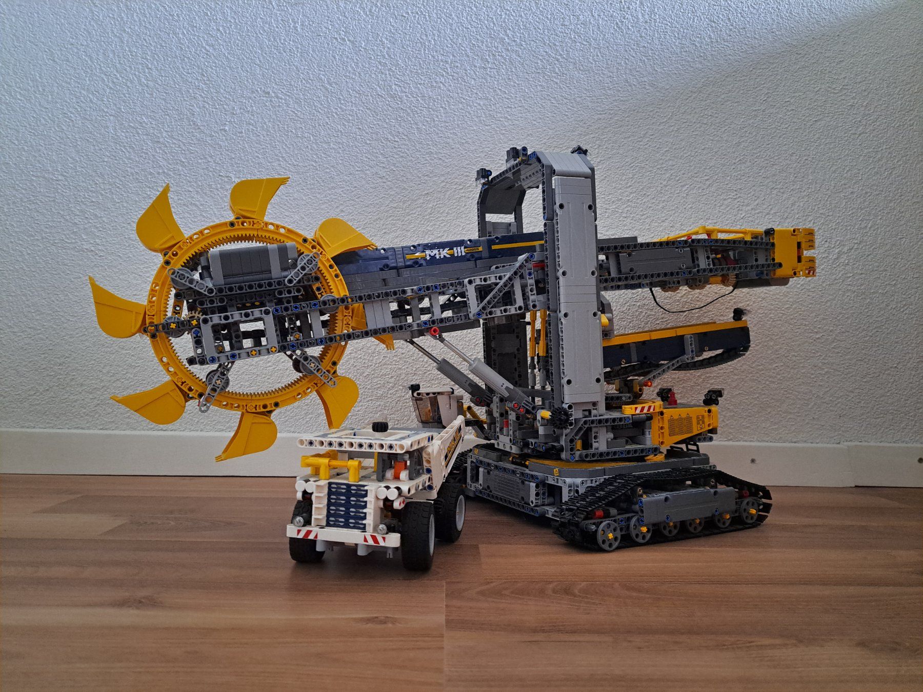 Lego Giocattoli: LEGO Technik 42055 - Schaufelradbagger – Usato da Bassersdorf venduto da Serayy