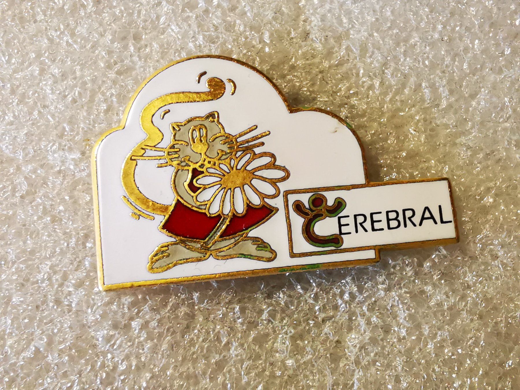 Placchette & Badge: Ansteckpin 189: Celebral – Usato da Oppligen venduto da Pin-Fall-Shop