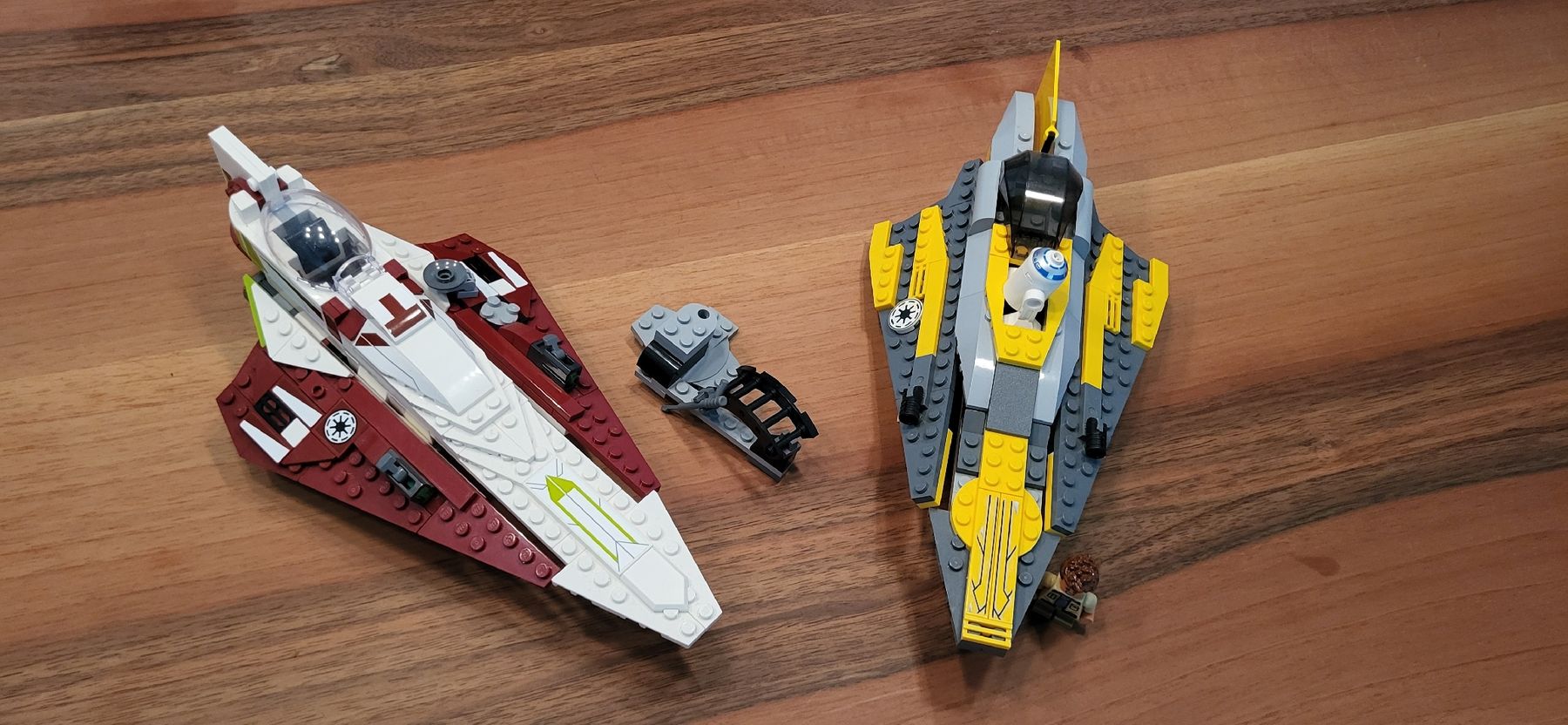 Lego Giocattoli: Lego Star Wars Jedi Fighter  – Usato da Zürich venduto da thefrxion