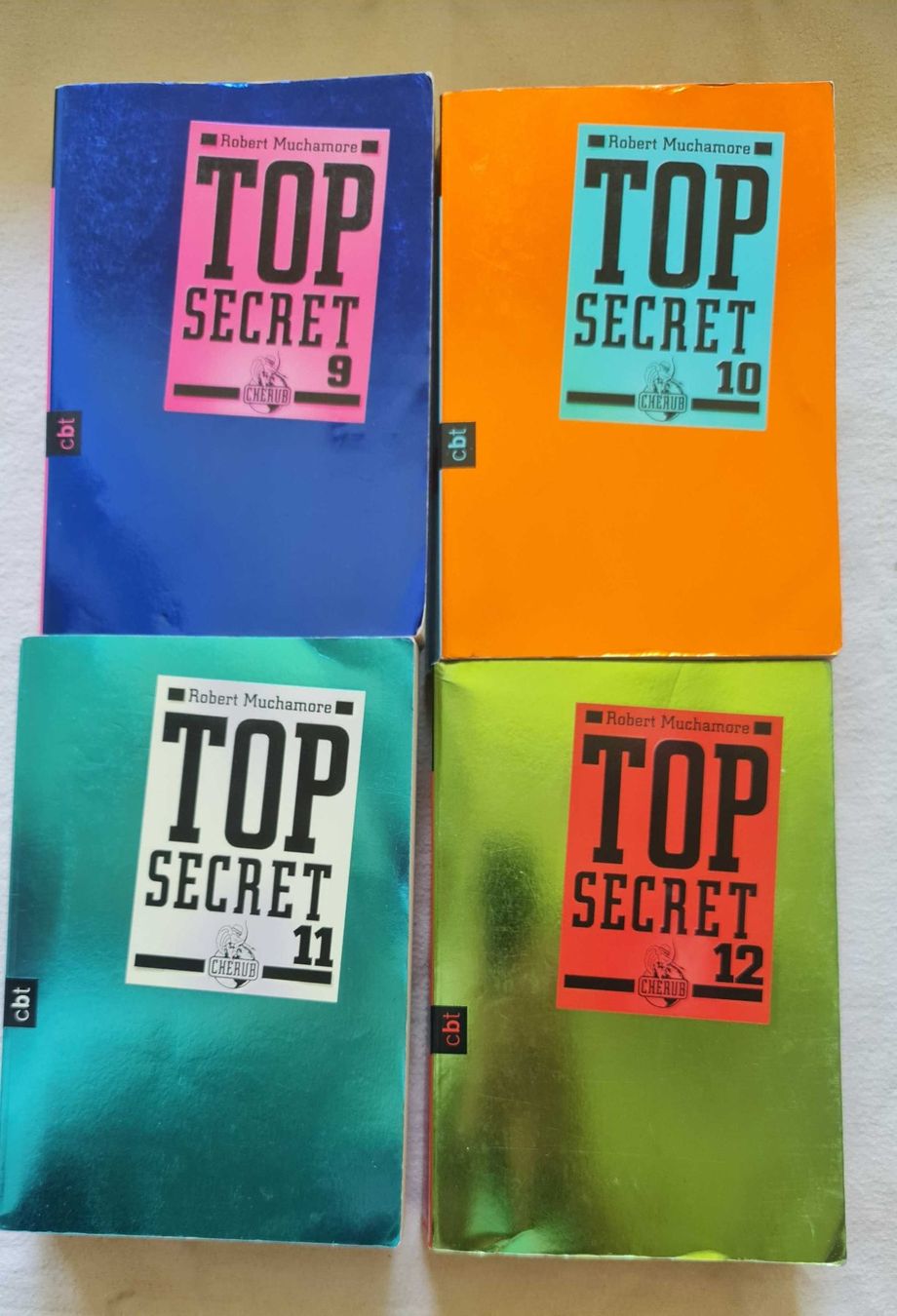 Libri: Robert Muchamore, Top Secret, Band 1-12 – Usato da Zürich venduto da derfish 2
