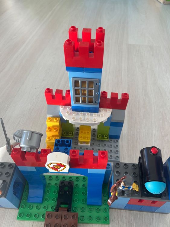 Lego Duplo Sets 10577 & 1056 «Ritter» 8