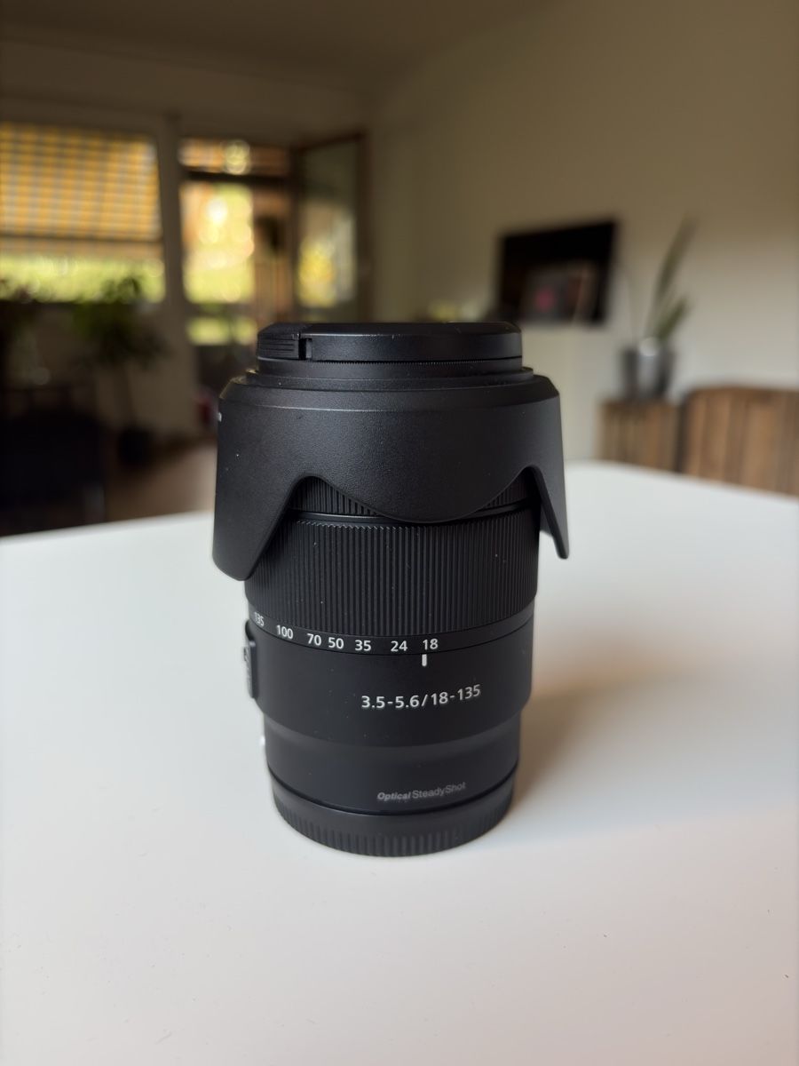Sony Objektive: Sony 18-135mm E-Mount Objektiv – Neu (gemäss Beschreibung) aus Muttenz von nik_6rwp