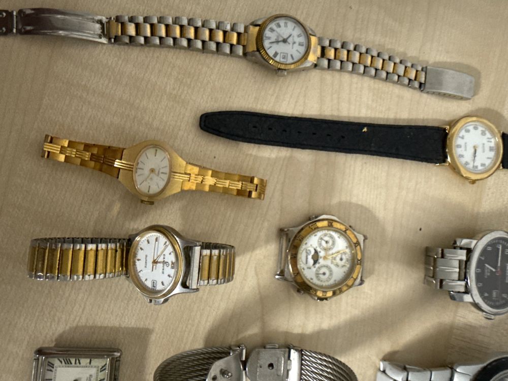 Orologi: Uhrenlot unkontrolliert – Difettoso da Pfeffingen venduto da Allhandelklgwatches 2