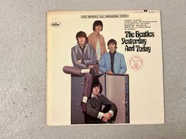 The Beatles LP - Yesterday And Today US Press / NM