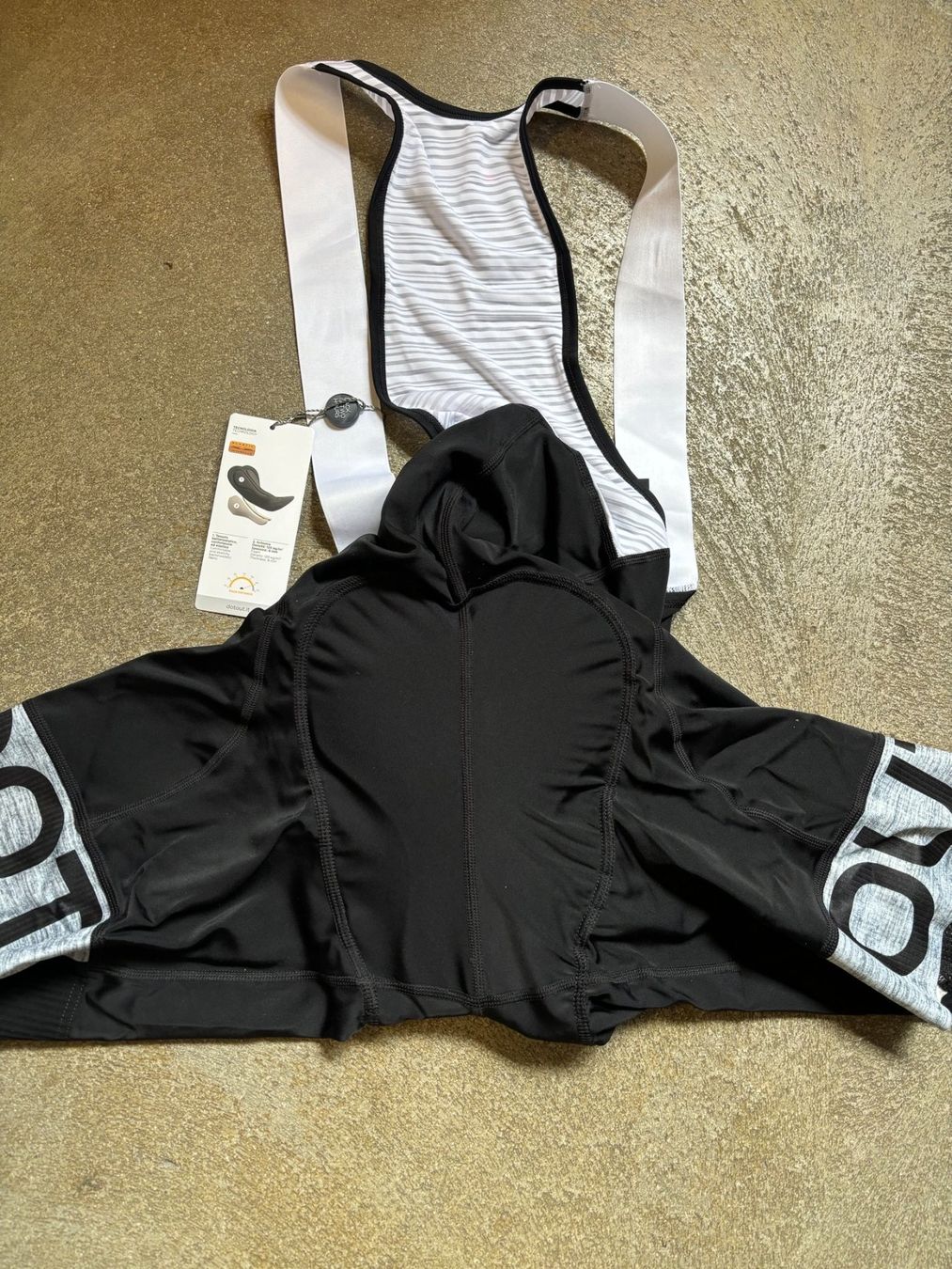Hosen: Short Vélo Dotout Homme Taille M – Neu und originalverpackt aus Orbe von D-stockFactory-Orbe 1
