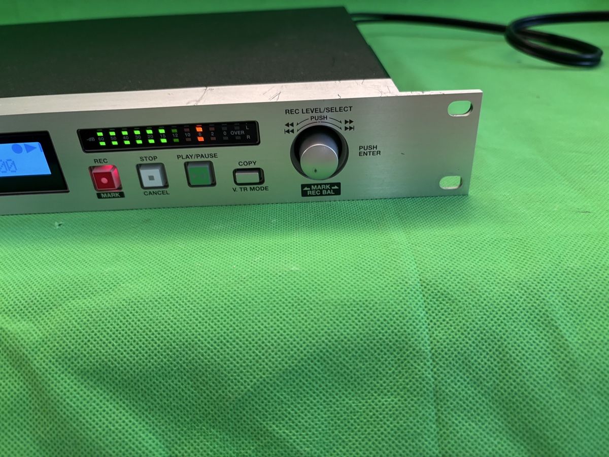Marantz Registratori: Marantz Professional PMD560 Solid State Recorder gebraucht – Usato da Kilchberg ZH venduto da bionicdog 1