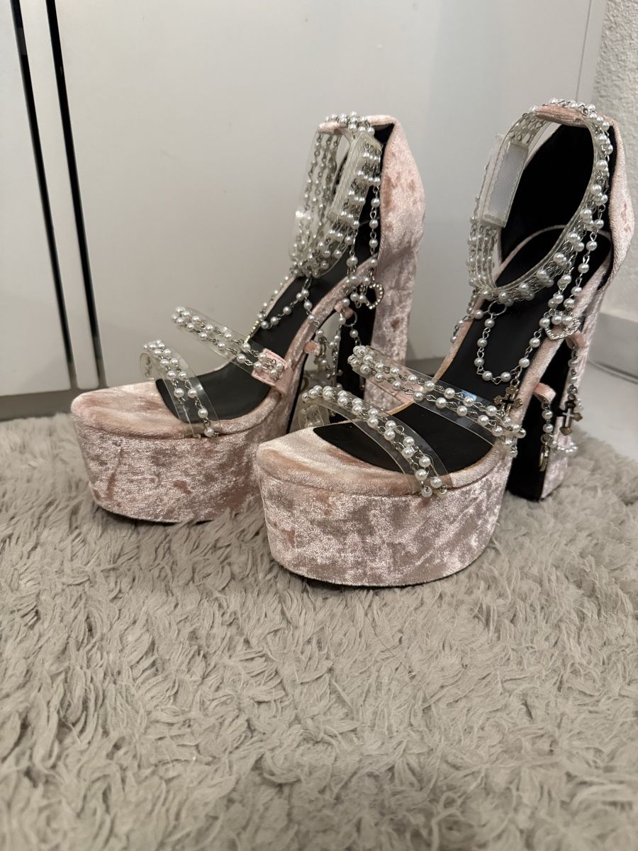 Chaussures femmes: Sugar Thrillz Heels – Neuf (Voir description) à Suhr par iam.deestiny 1