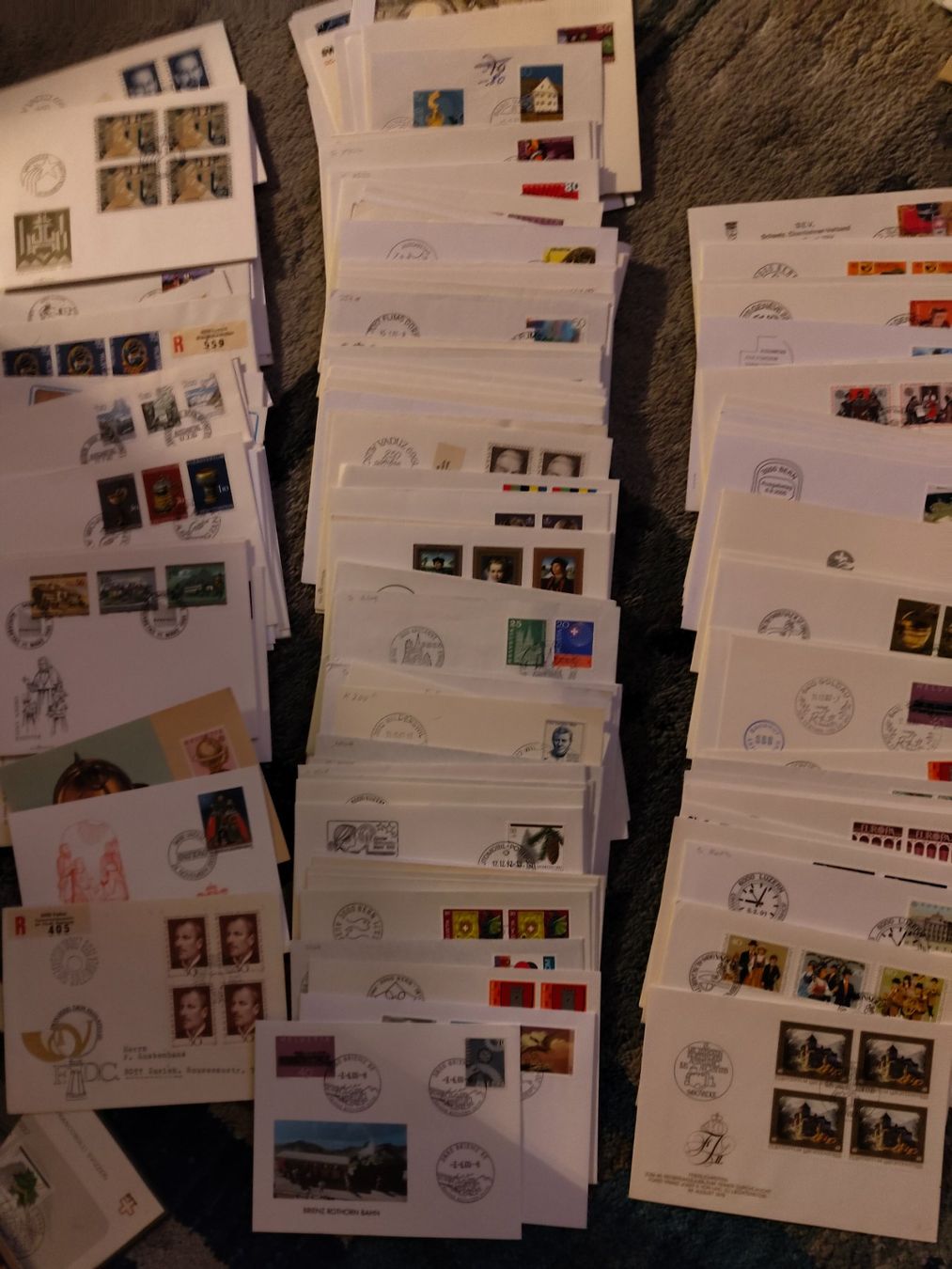 Tutti i francobolli: Grosses Konvolut an Briefmarken – Usato da Rheineck venduto da andrelan 1