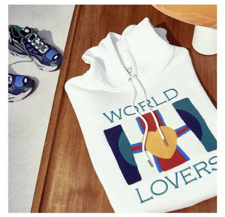 Sandro Julienne World Lovers Hoodie – Grösse 36 – Wie neu
