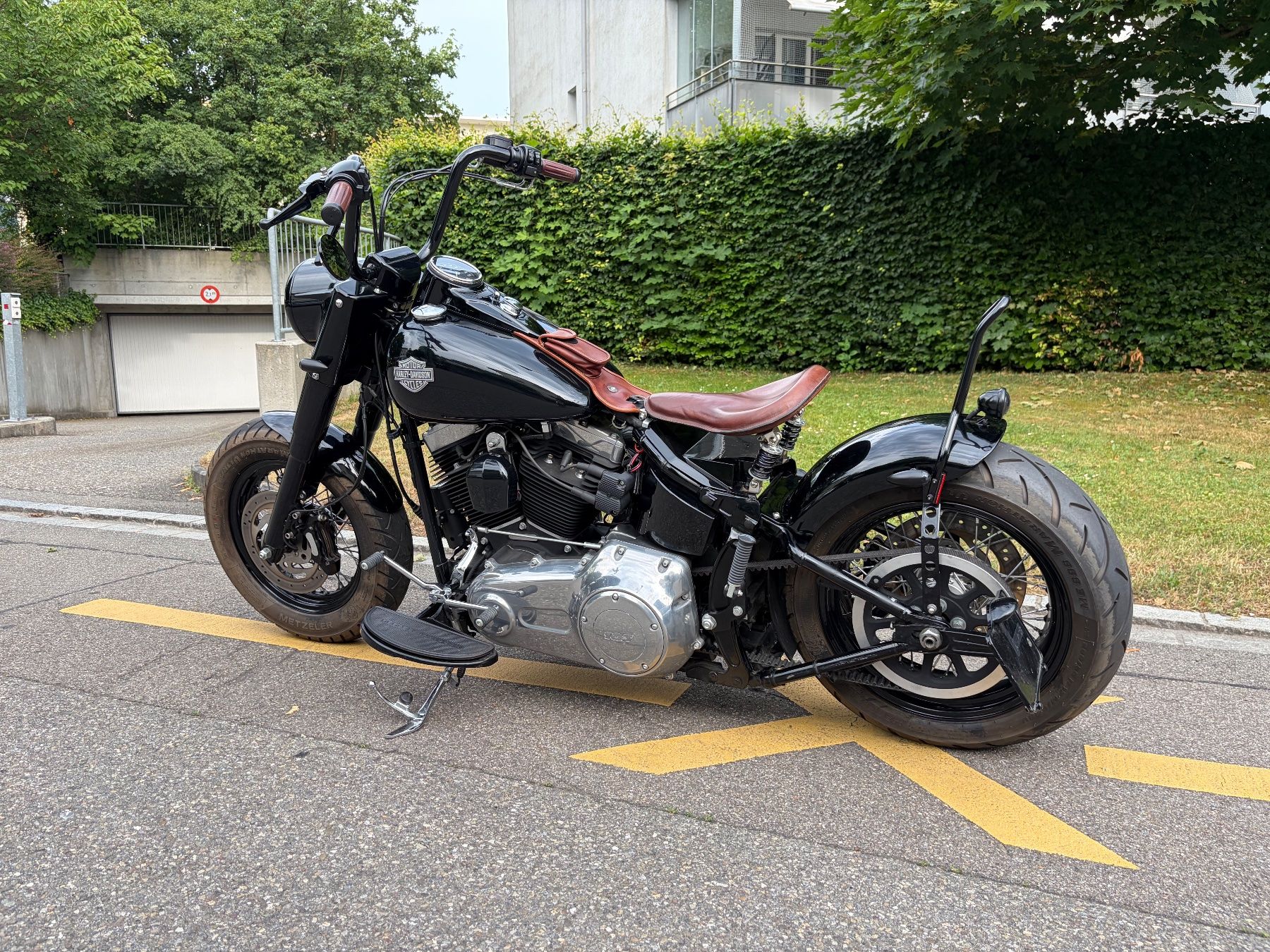 Harley-Davidson Cruisers: Harley Davidson SLIM Bobber Custom – D'occasion à Rütihof par elcheffe81 9