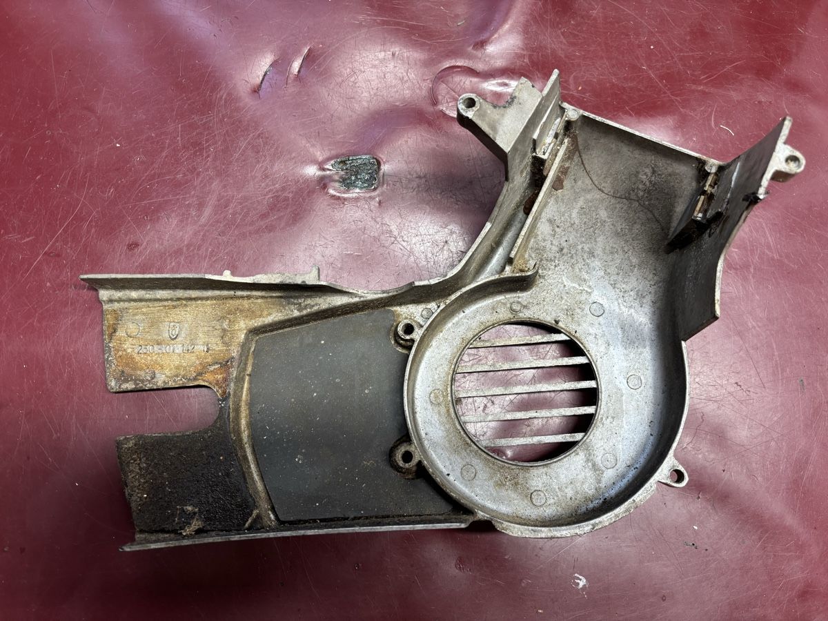 Zündapp Parti ricambio per ciclomotori: Mofa Zündapp Gebläsehaube – Usato da Latterbach venduto da Bbutz98 4