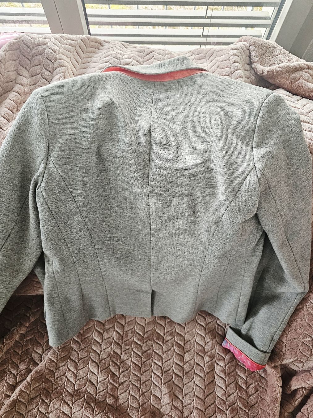 Giacche: ALCOTT Blazer in Farbe Grau – Usato da Lachen SZ venduto da 19pat83 6