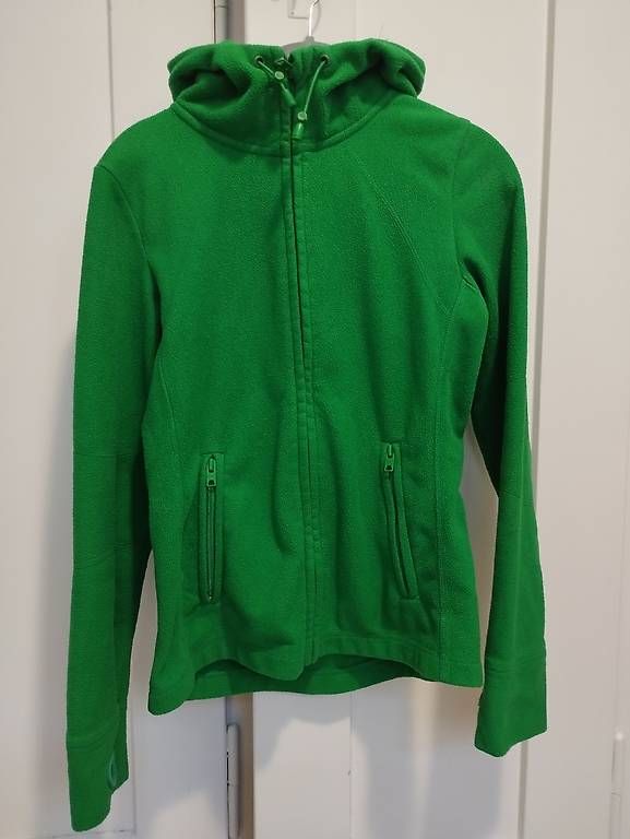Kleiderpakete: Verschiedene Pullover Grösse S – Gebraucht aus Bern von BoogiewoogieX 4