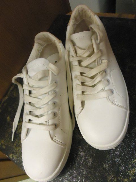 Scarpe da uomo: THE SHOES Gr EUR 38  AB.10.- – Usato da Zürich venduto da liquidation-cobra 2