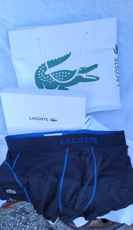 Lacoste Boxer Homme Taille M neuf en boîte + masque Lacoste