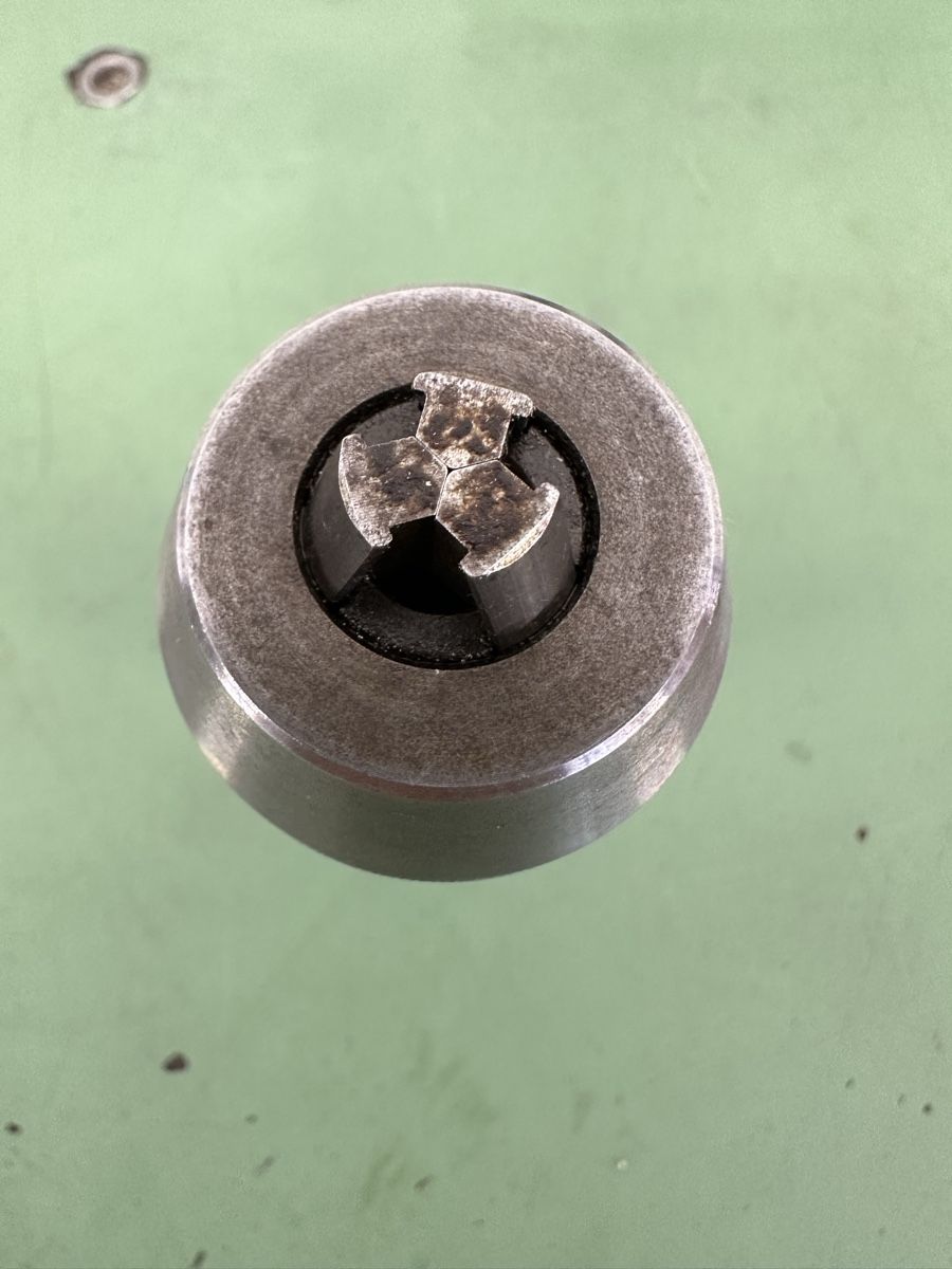 Aciera Tutti gli attrezzi: Röhm Bohrfutter Aciera, 0-10 mm – Usato da Aarberg venduto da SNMachines 3