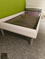 superba Einzelbett mit Lattenrost, sehr guter Zustand
