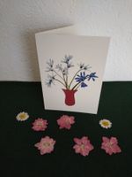 Grusskarte mit echten Blüten