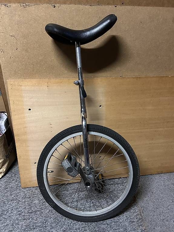 Velos: Einrad – Gebraucht aus Winterthur von jen_6bzw