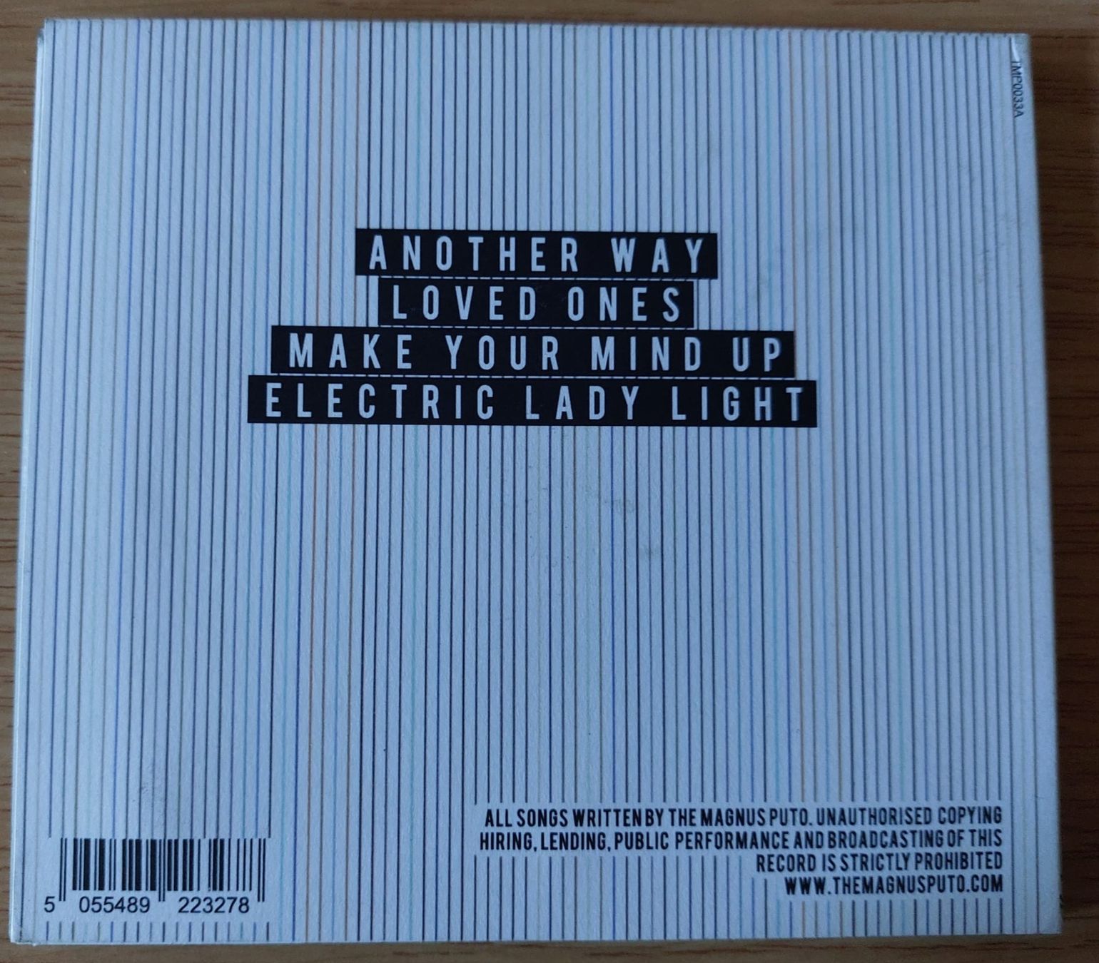 CD: Magnus Major - Make Your Mind Up (CD) – Usato da Urtenen-Schönbühl venduto da Kahru 1