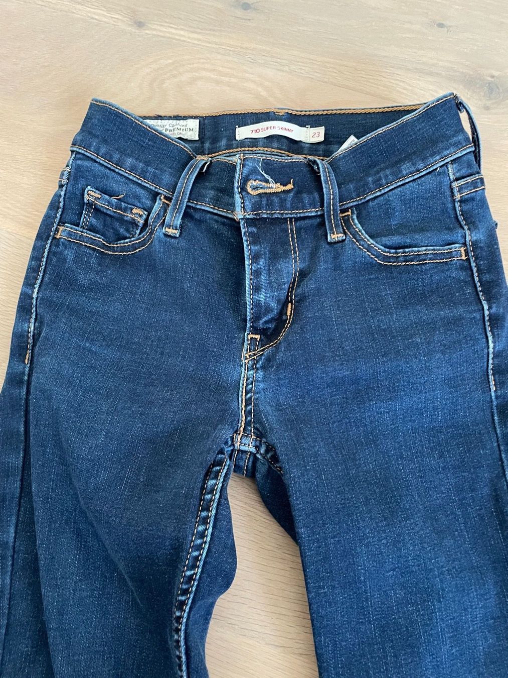 Levi's Jeans: Levis Jeans – Gebraucht aus Besenbüren von bellariait